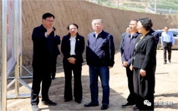 Vice Chairman of the Gansu Provincial CPPCCWang Rui and other leaders visit Huamao new material guidance work